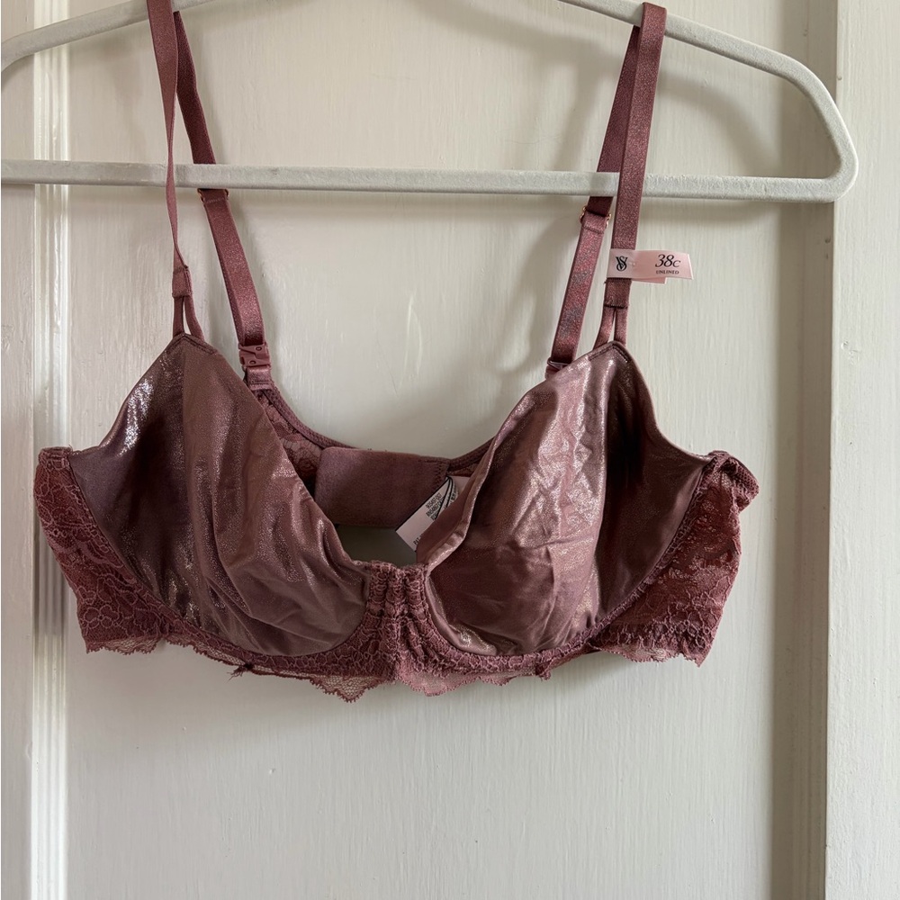NWT- Victorias Secret dream angle push up without padding